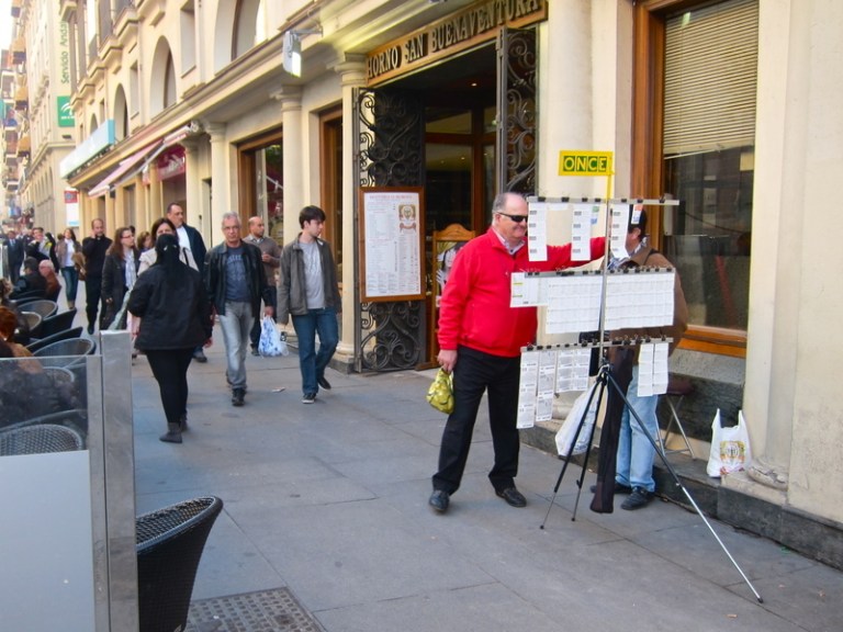 Lottery_display_norms_1