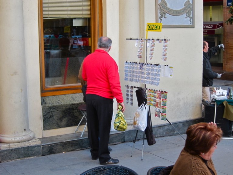 Lottery_display_norms_2