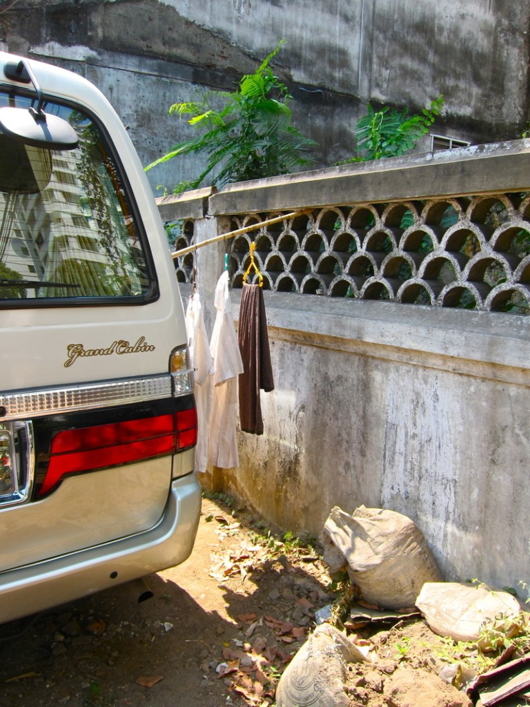Yangon_drying_behavior
